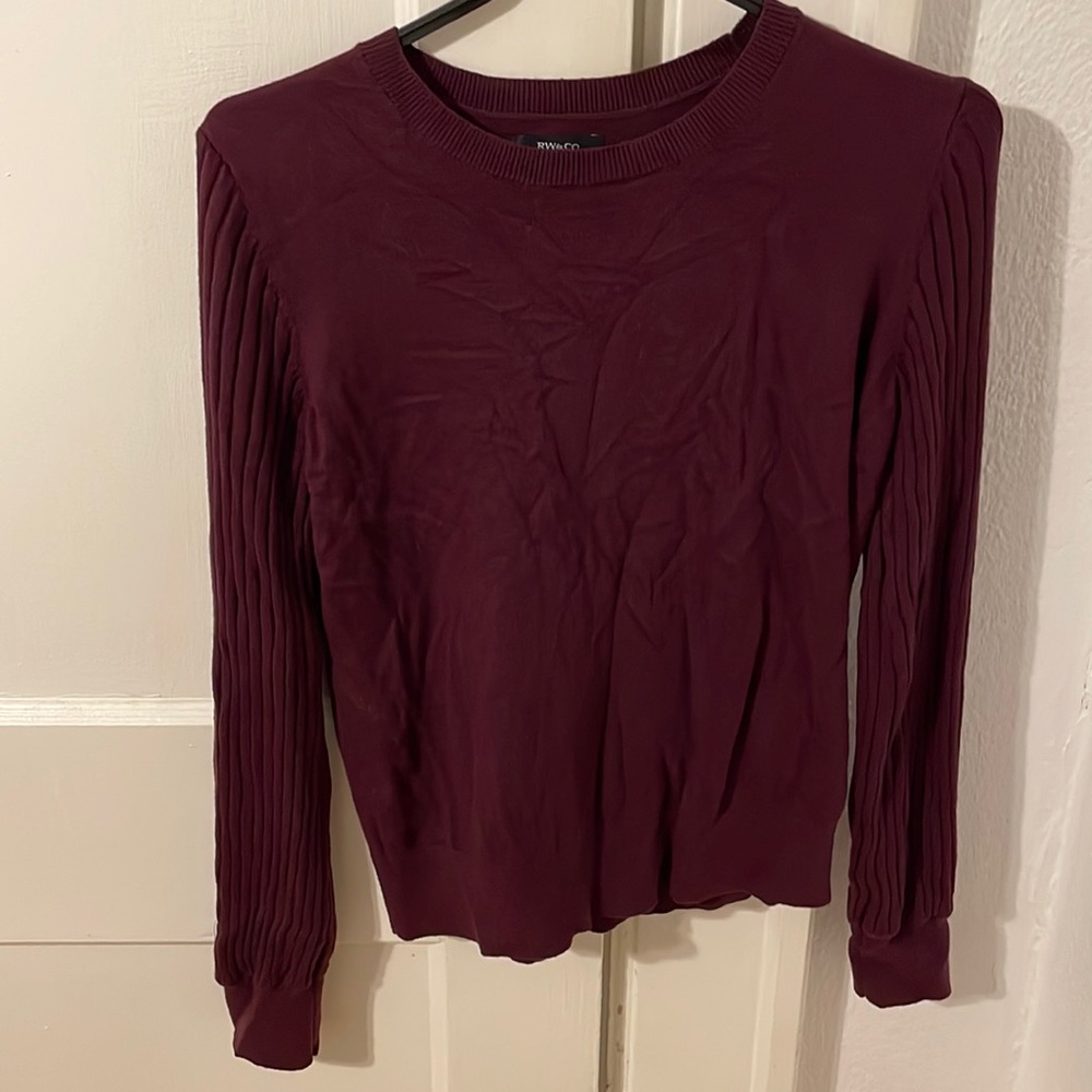 NWOT RW&Co. Very soft Maroon Sweater